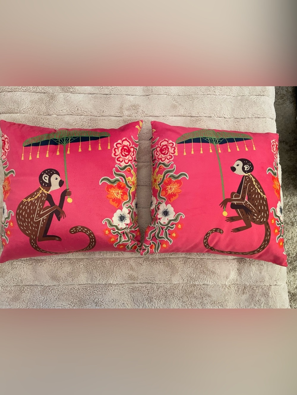 Pink Floral Decorative Throw Pillow Pair covers-Home Accents